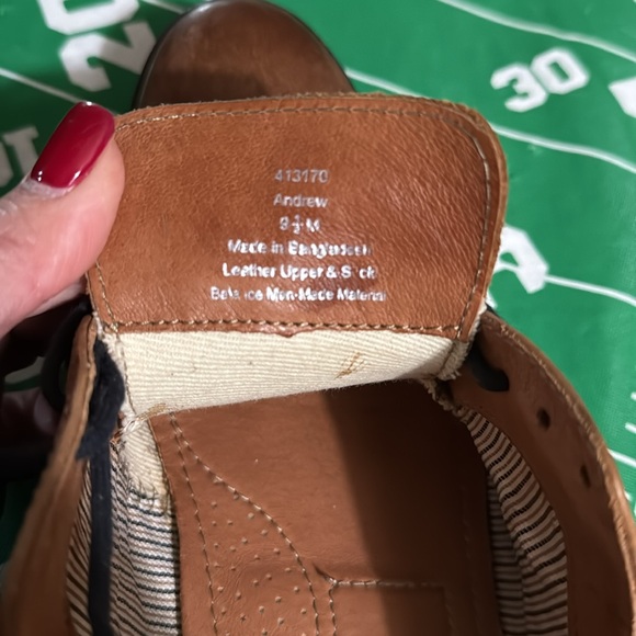 Restoration capped toe Oxford, 9-1/2, brown. - Picture 6 of 6